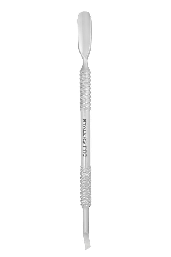Cuticle pusher EXPERT 30 TYPE 4.2 (rounded pusher and bent blade) -PE-30/4.2