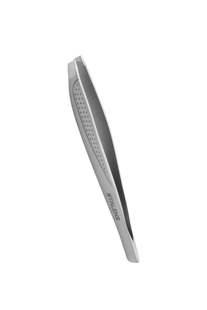 Eyebrow tweezers CLASSIC 15 TYPE 3 (wide slant) TC-15/3