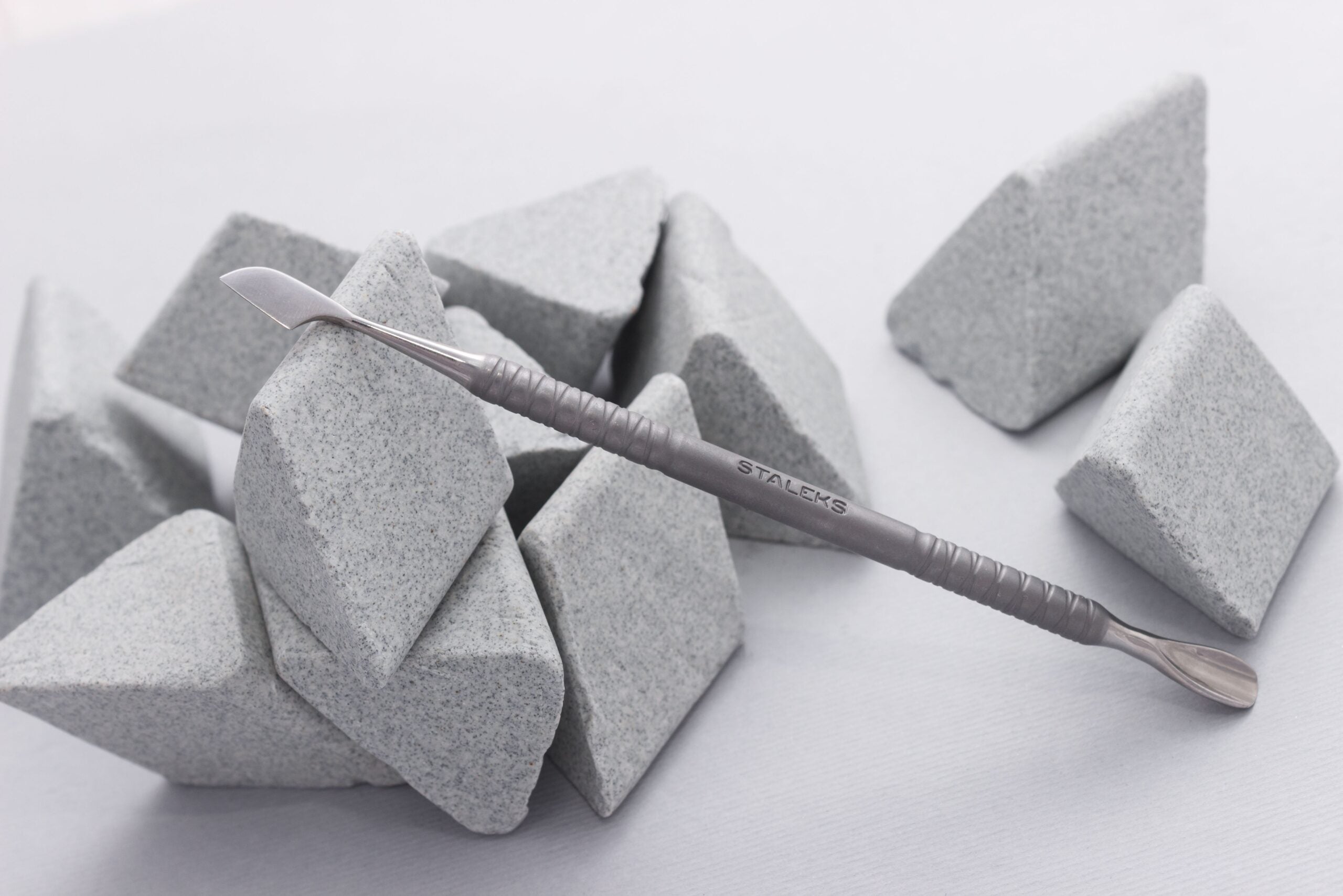 Cuticle pushers Staleksillinois